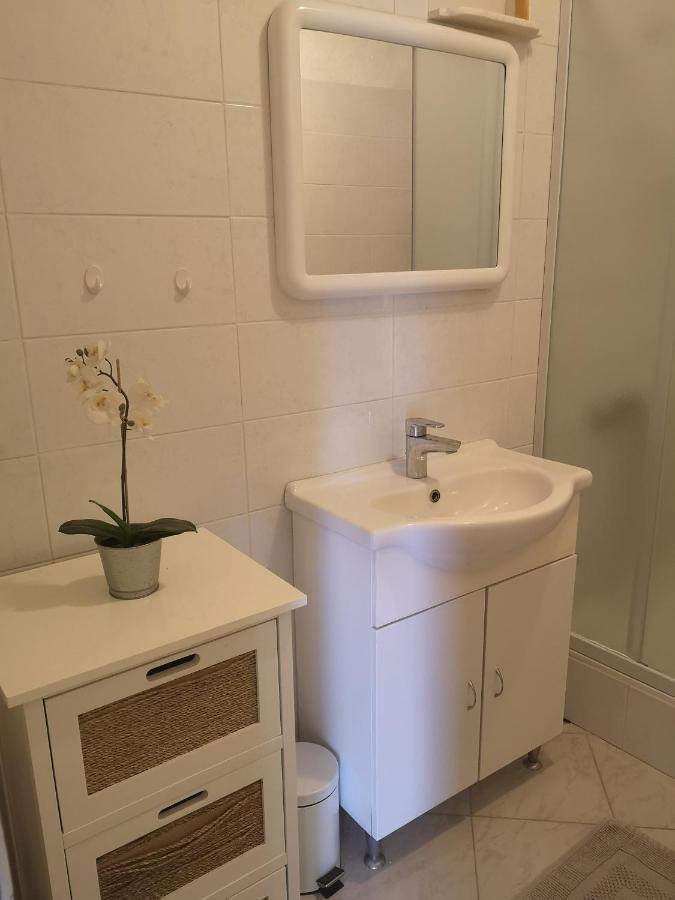 הוילה ויגאני Kuca Za Odmor Matic מראה חיצוני תמונה